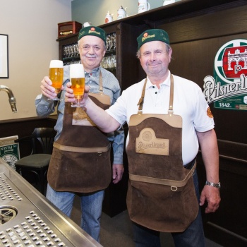 Beer Tapping School in the Czech Republic: Pilsner Urquell